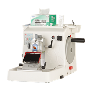 Micrótomo: Sakura – SRM 300 LT